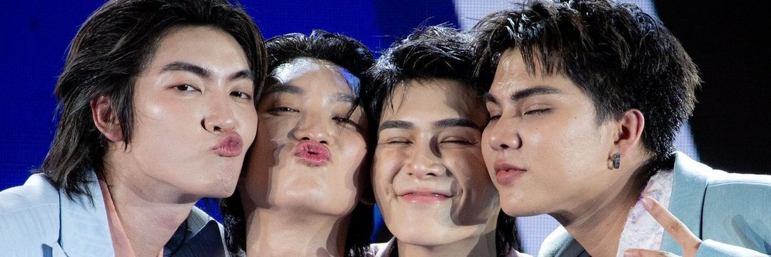 𝐀𝐫𝐲𝐚𝐡ᰔᩚ ᶠᵒʳᵗᵖᵉᵃᵗ❤💙's banner
