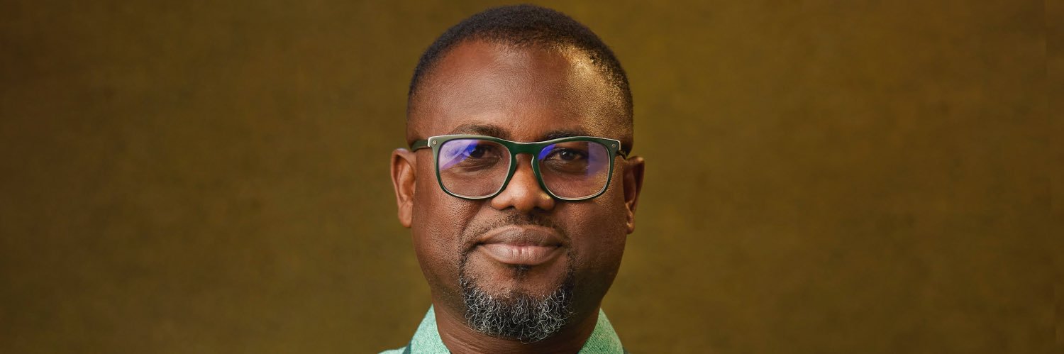 AbeikuSantana's banner