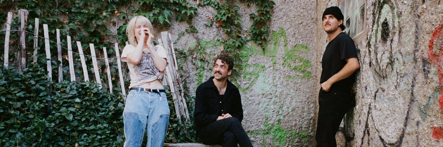 Paramore-Music.com's banner
