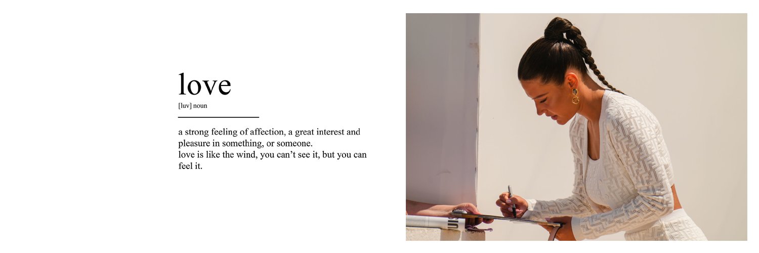Adèle Exarchopoulos's banner