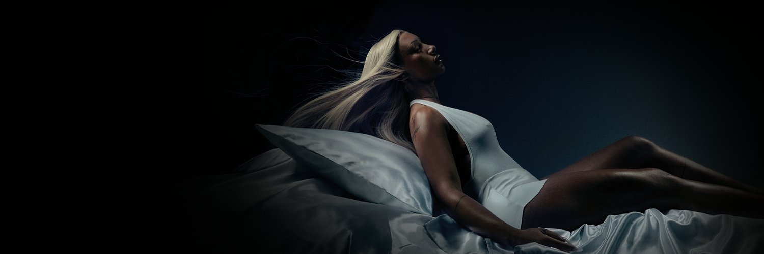 Naomi Sharon's banner
