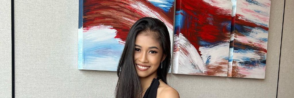 ALINA KIM's banner