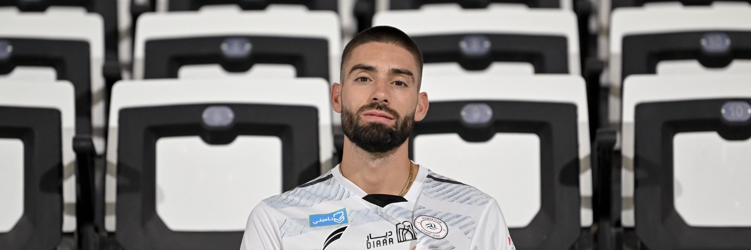 Yannick Carrasco's banner