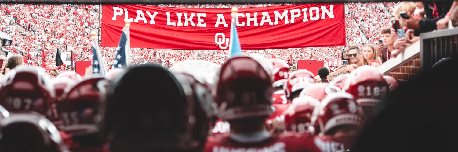 Oklahoma Football's banner