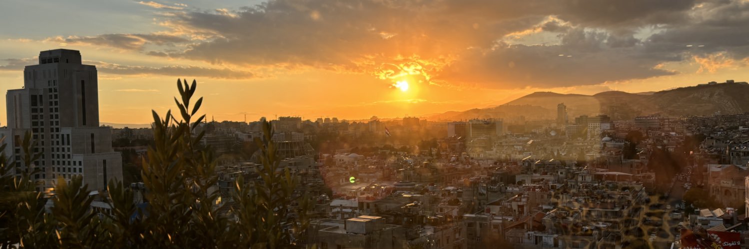 نغم مستو's banner