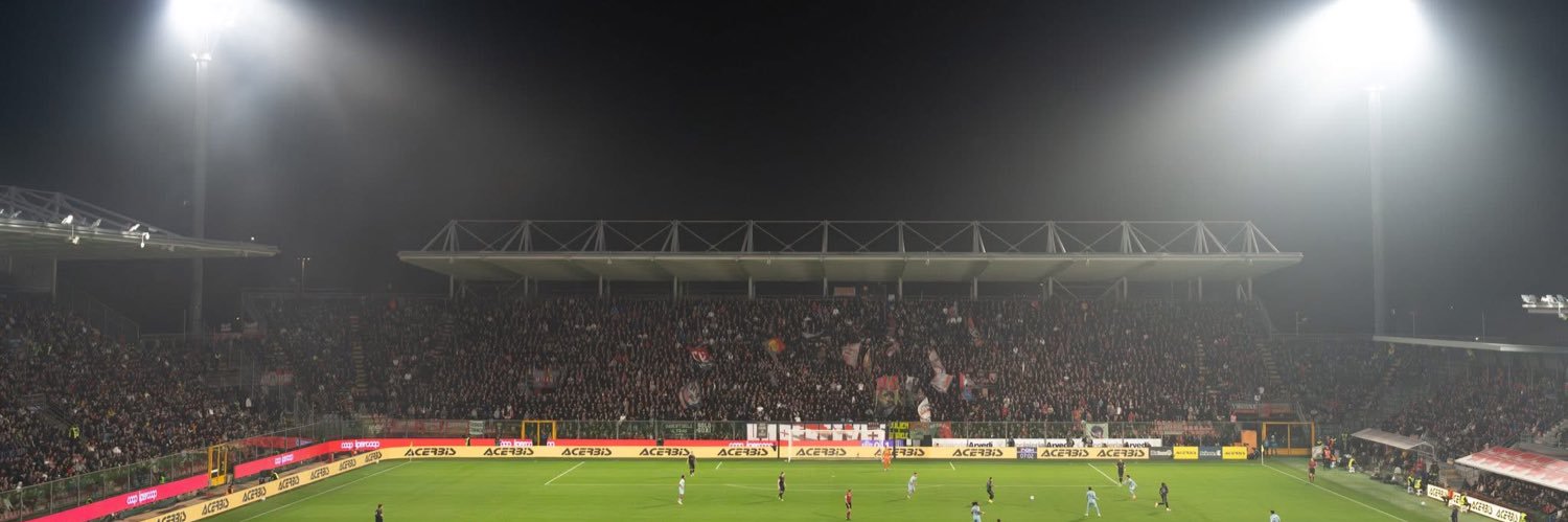 U.S. Cremonese's banner