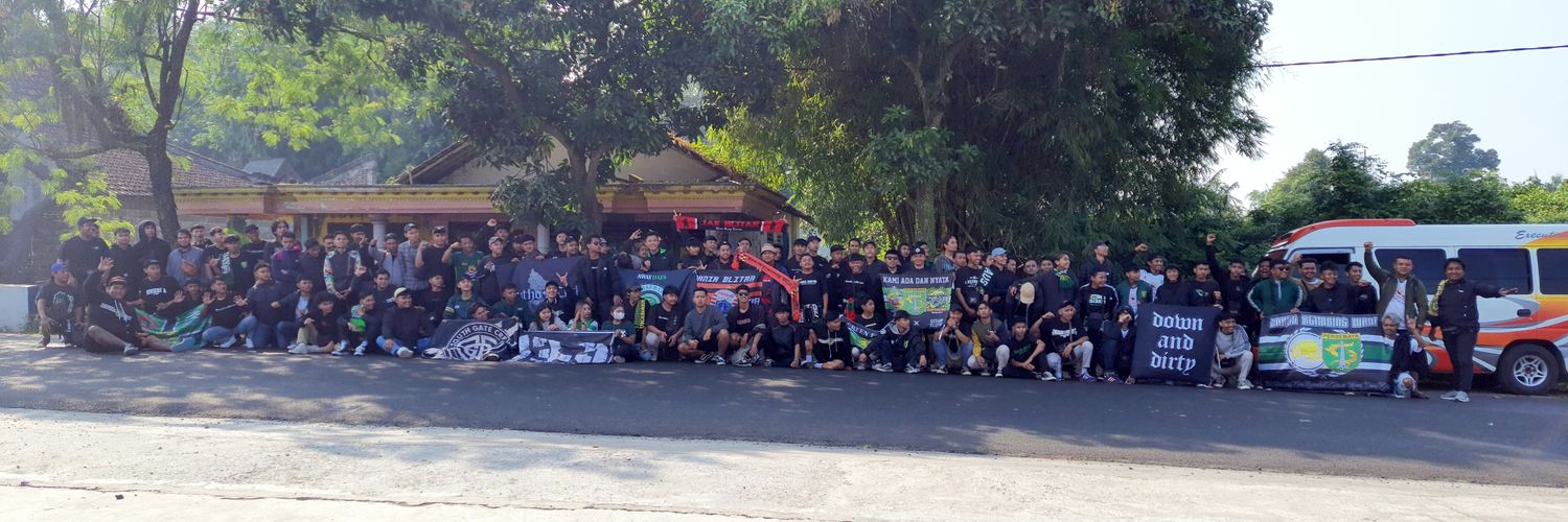 BONEK BLITAR BERSATU's banner