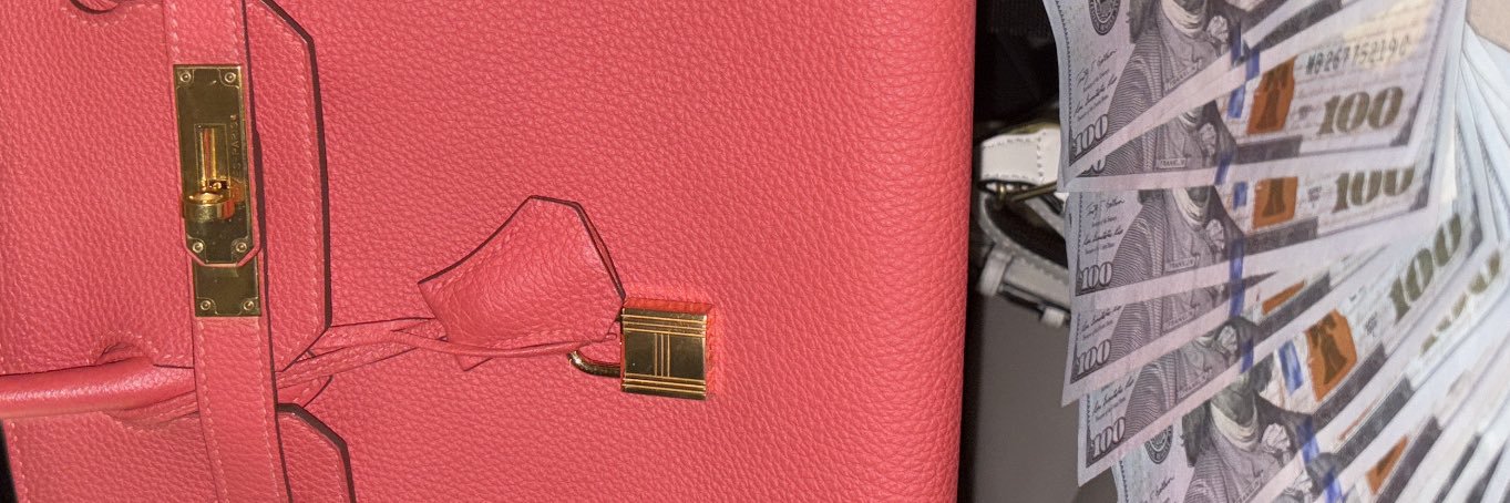 𝔊𝔦𝔯𝔯𝔩 𝔓𝔩𝔲♱𝔬👩🏾‍🎤🪐's banner