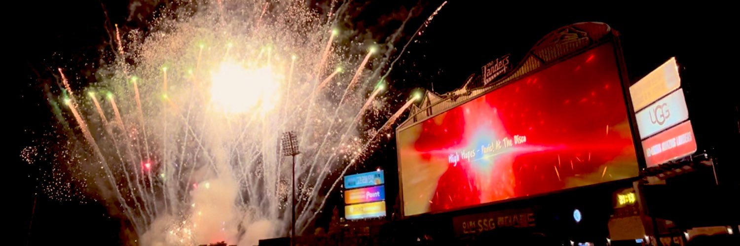R's banner