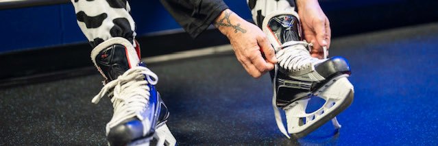 Doug Gilmour's banner