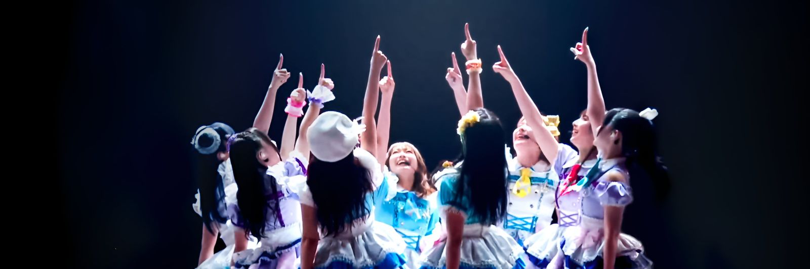 Crys ︽✵︽'s banner