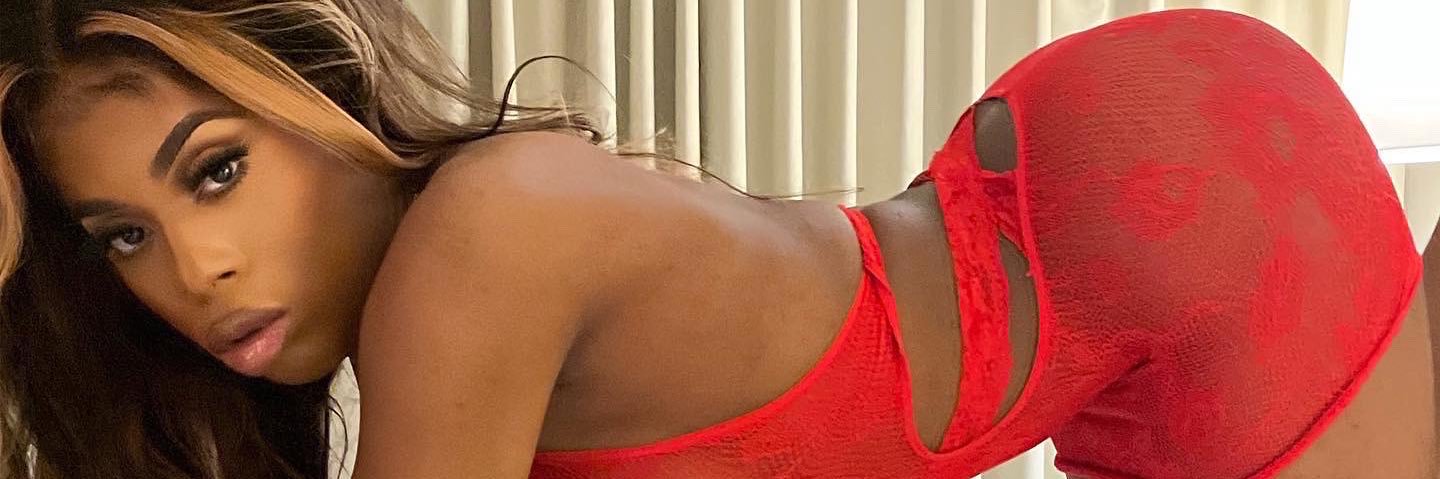 BOMB$HELL 💋's banner