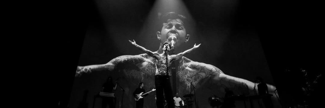 jesse rutherford pic's banner