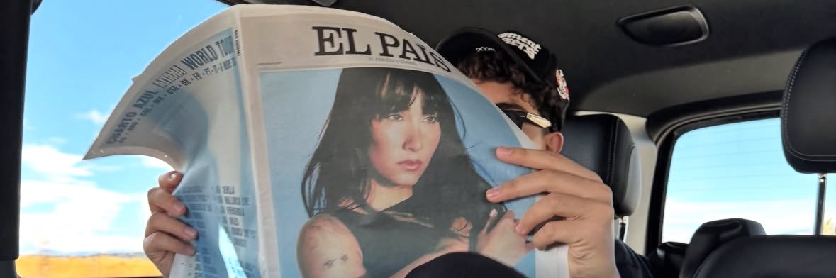 ★'s banner