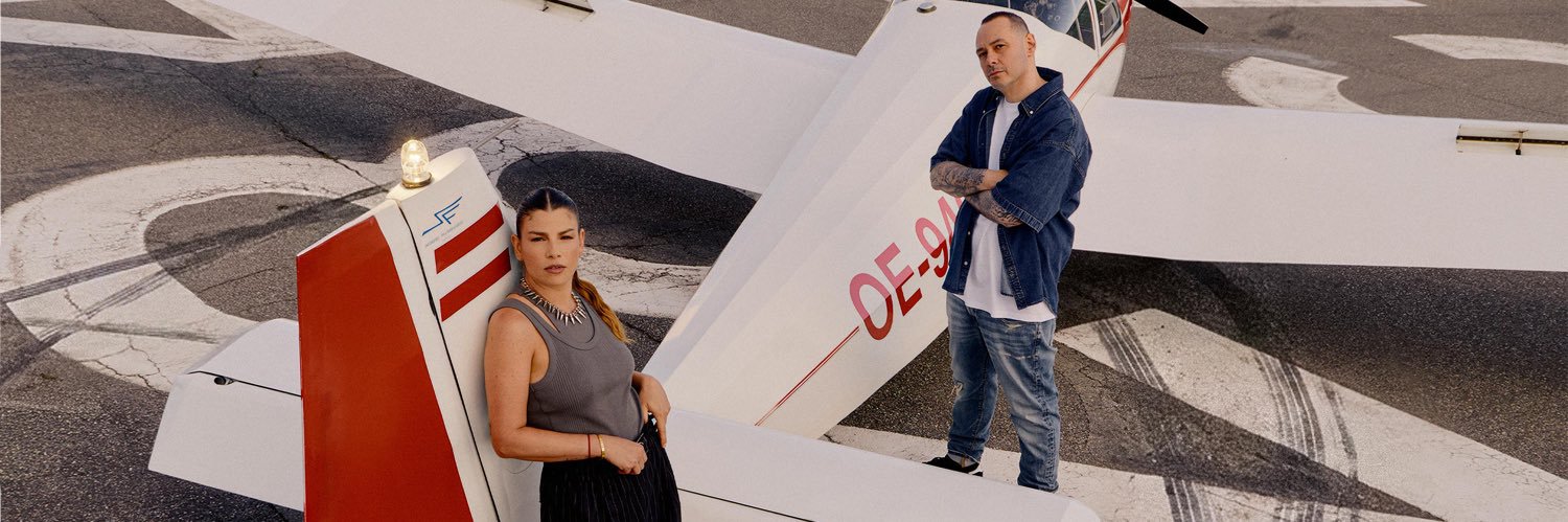 Emma Marrone's banner
