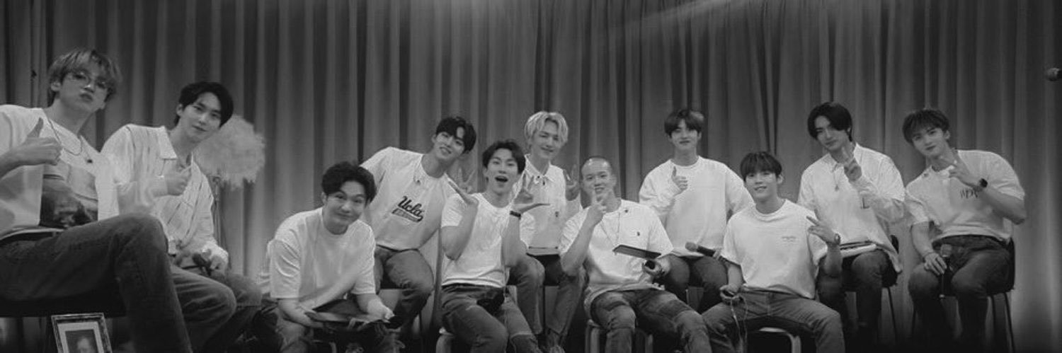 틴💙🌌's banner