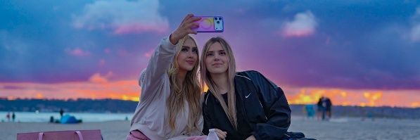 Daralis 🐣🍓's banner