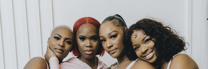 P🤸🏽‍♀️🫶🏽's banner