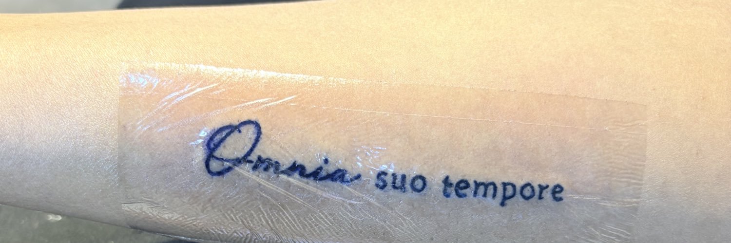 ADERINSOLA 🤭's banner