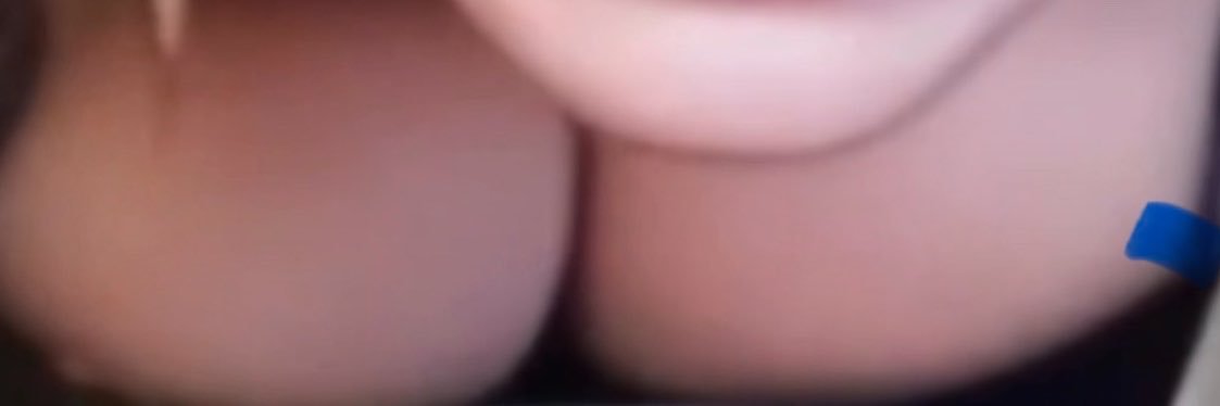 BriesHugeTits's banner