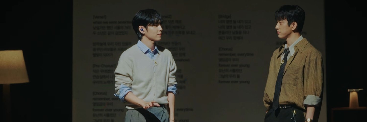 llllllllllllllllllllllll 🌻's banner