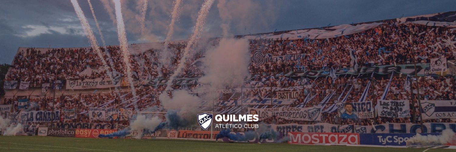 Quilmes A.C.'s banner