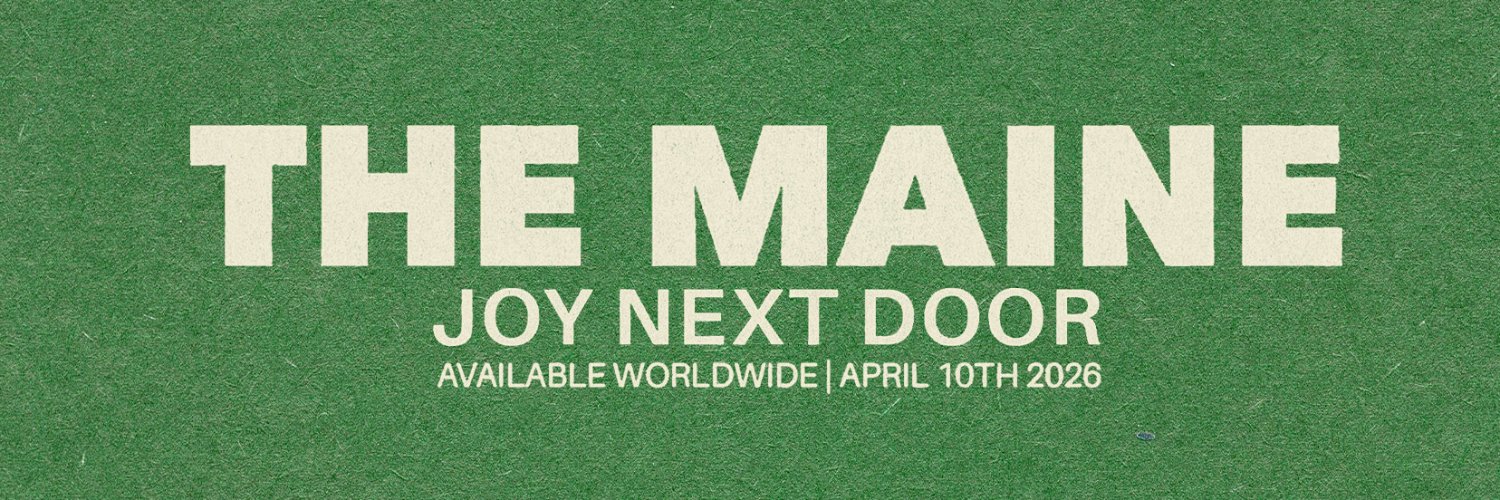 The Maine's banner