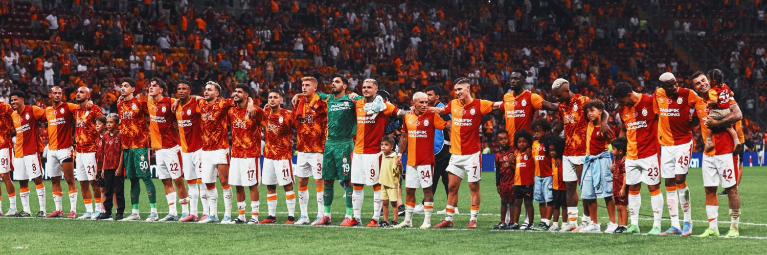 Galatasaray FR 🇫🇷's banner