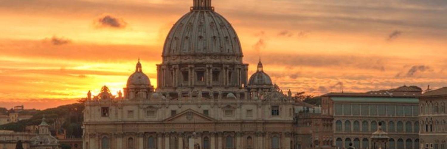 Leticia 🌷's banner