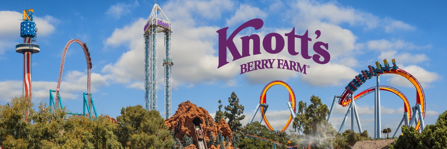 Knott's Berry Farm's banner
