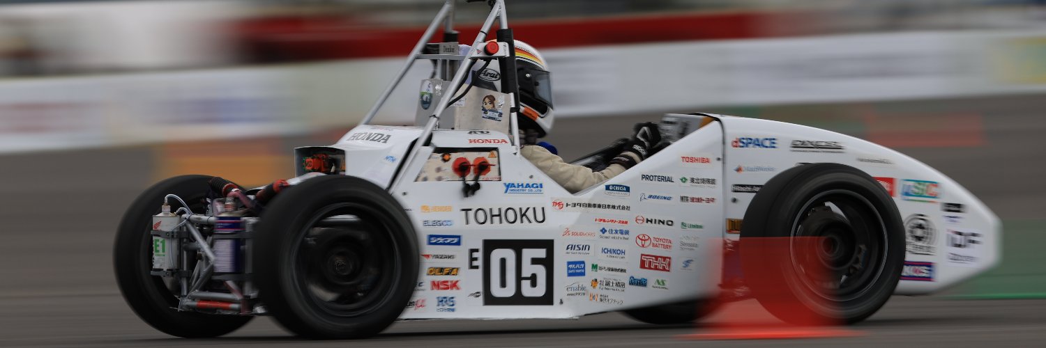 東北大学フォーミュラチームTUFT's banner