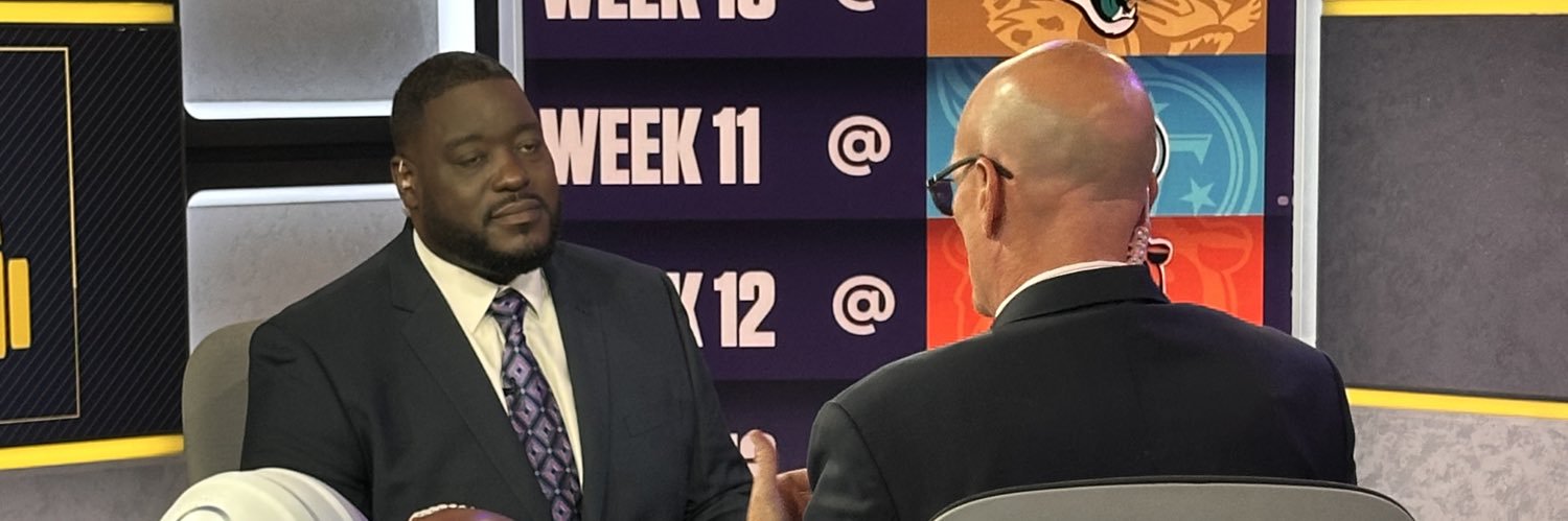 Damien Woody's banner
