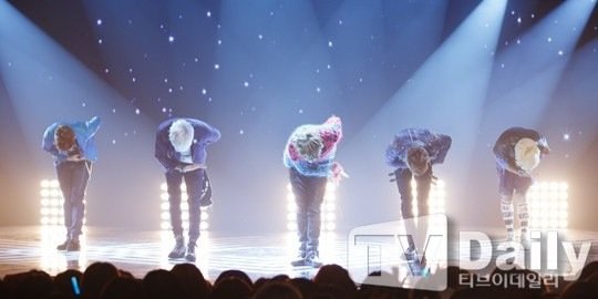 봉봉♪🐥짝꿍🌱's banner