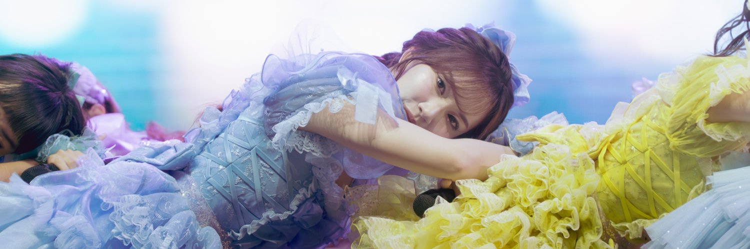 farah 🌘's banner