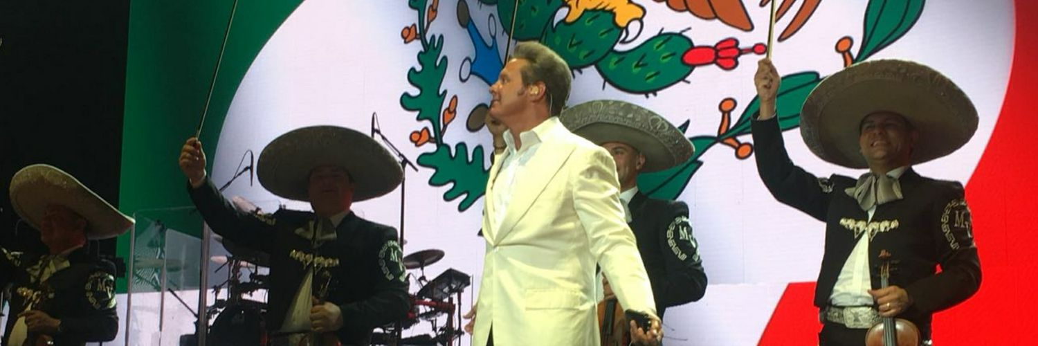 ContigoalaDistanciaLuisMiguel's banner