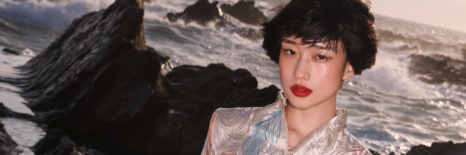 VOGUE JAPAN's banner