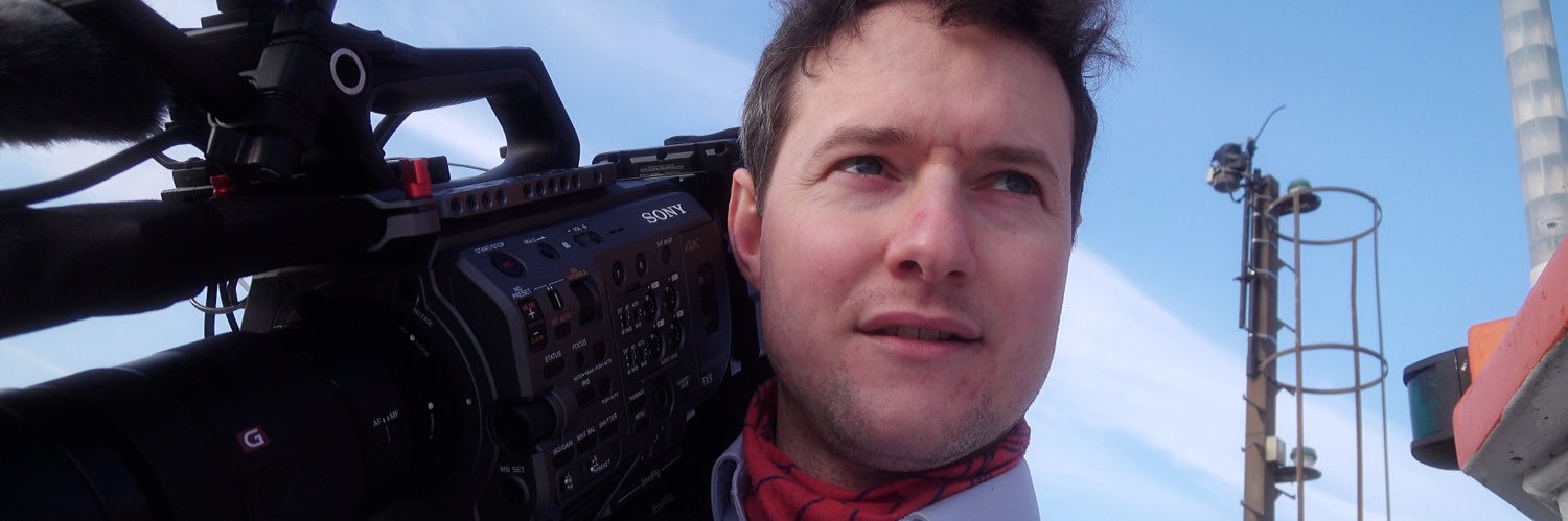 James Dunlop MBE 🎥's banner