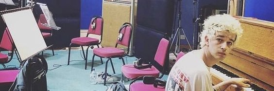eun 🤸‍♀️'s banner