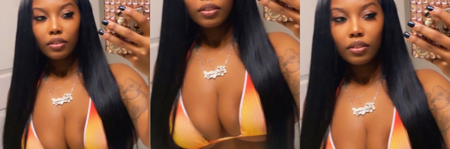 Yana👸🏽's banner