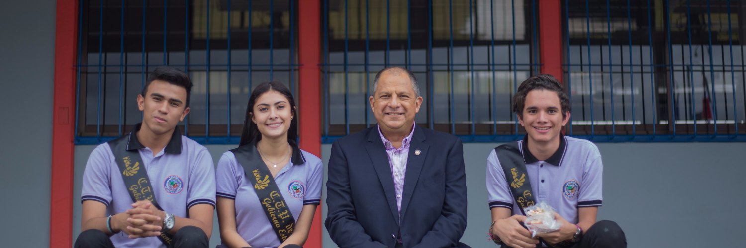 Luis Guillermo Solís's banner