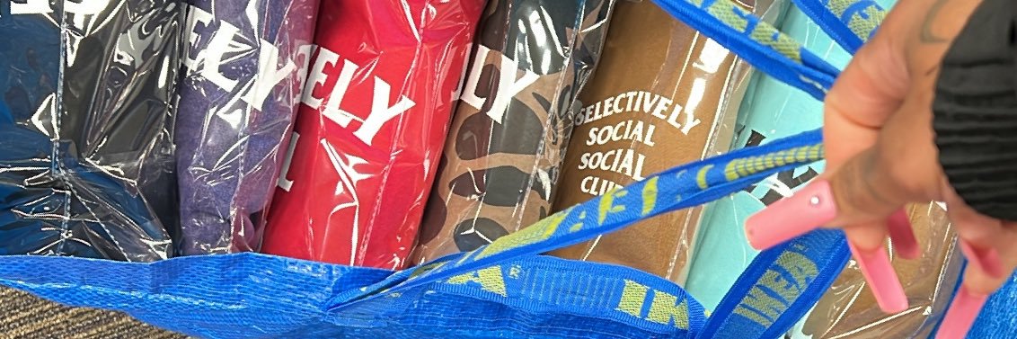 🦋's banner