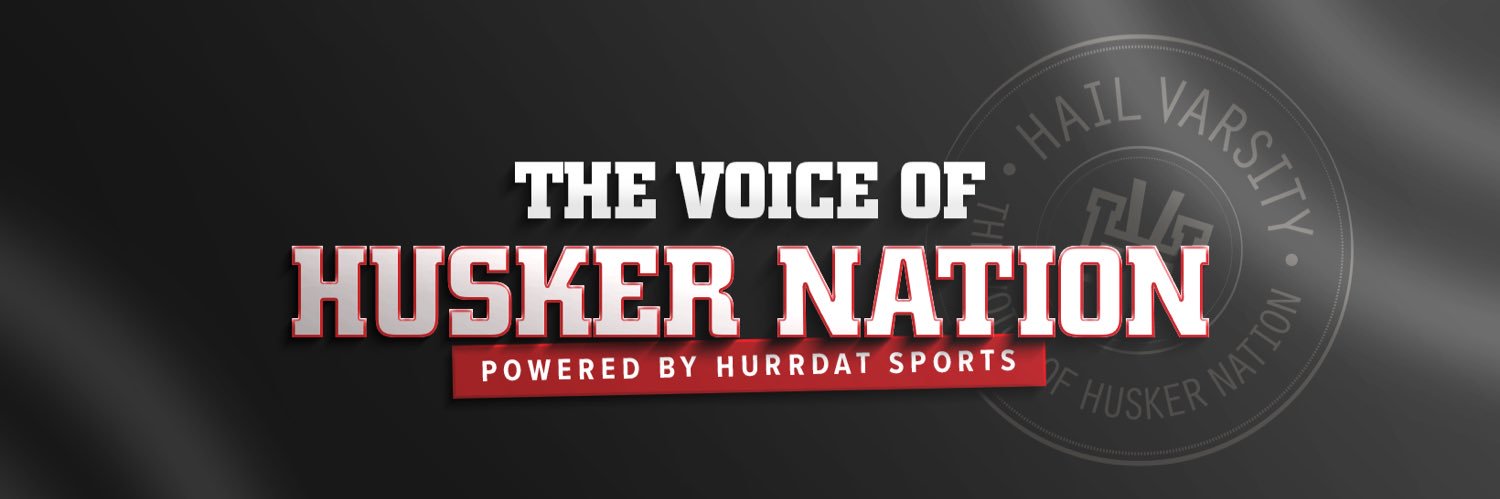 Hail Varsity's banner