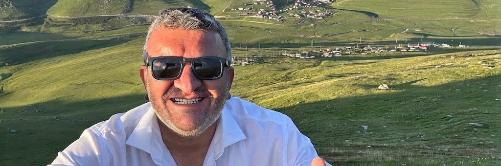 CEMAL ŞENER's banner