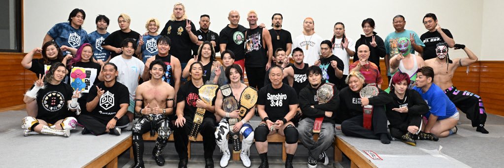 髙木三四郎 SanshiroTakagi's banner