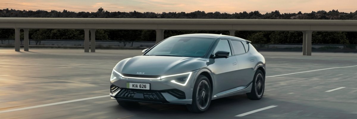 Kia UK's banner