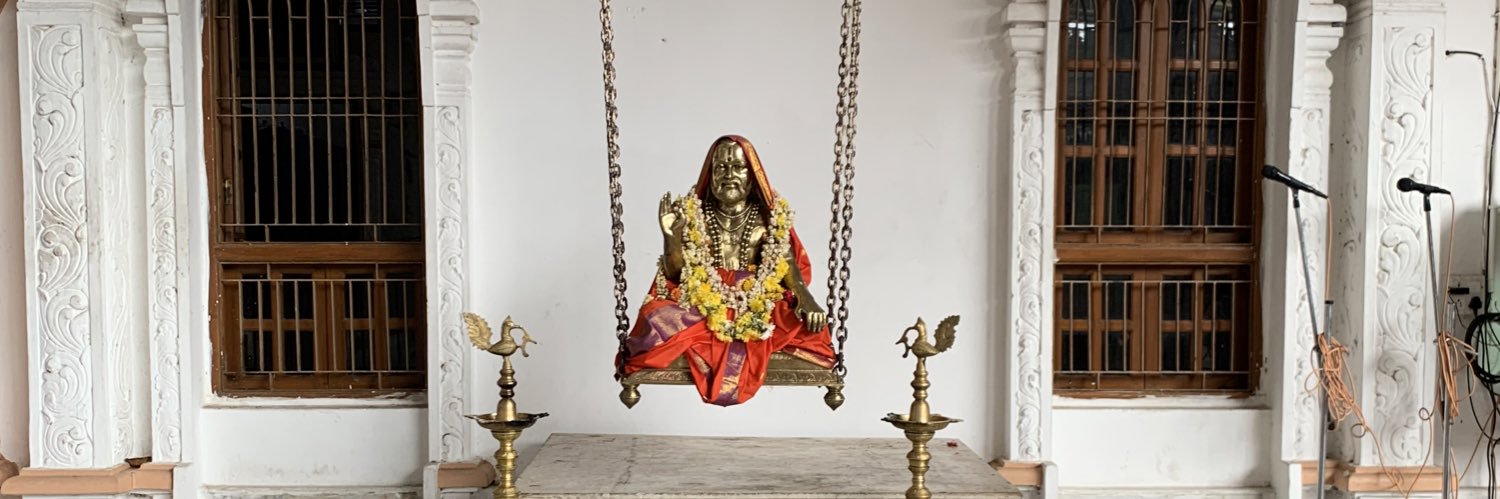 ಕೃಷ್ಣಂ ವಂದೇ ಜಗದ್ಗುರುಂ (कृष्णं वंदे जगद्गुरुम्)'s banner