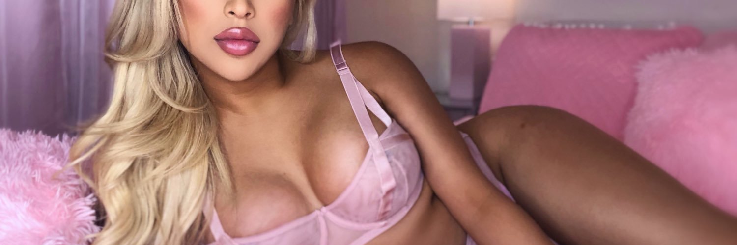 Elena Genevinne 💕's banner