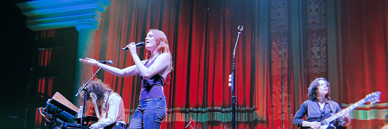 Natalie 💡's banner