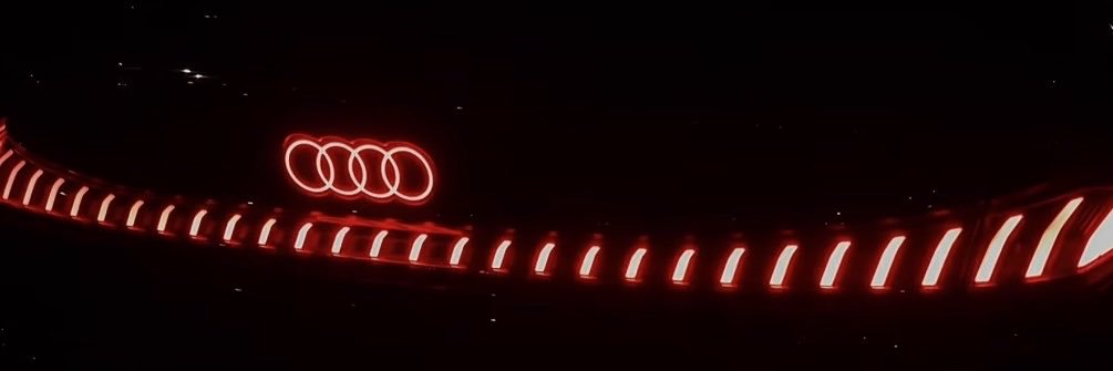 R's banner