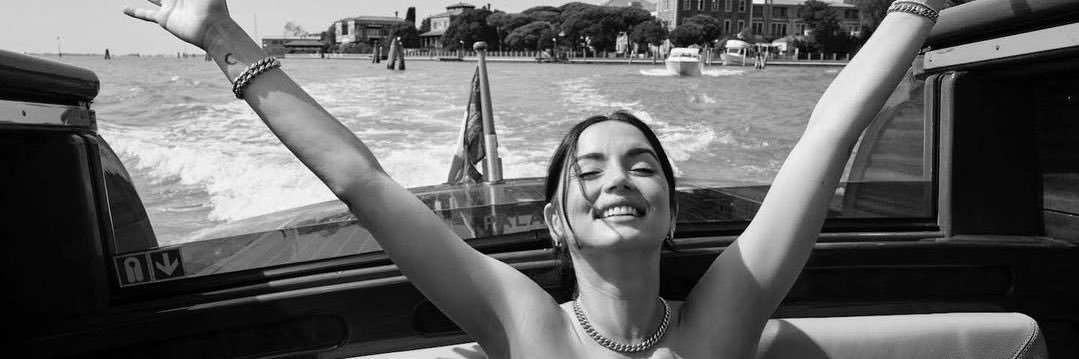 ANA DE ARMAS APOYO⭐️'s banner